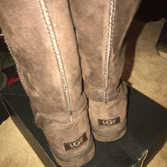 Brown ugg boots - Picture 1 of 2